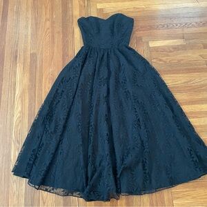 Vintage Black Lace Strapless Dress
